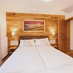 Chalet Molly By We Rent